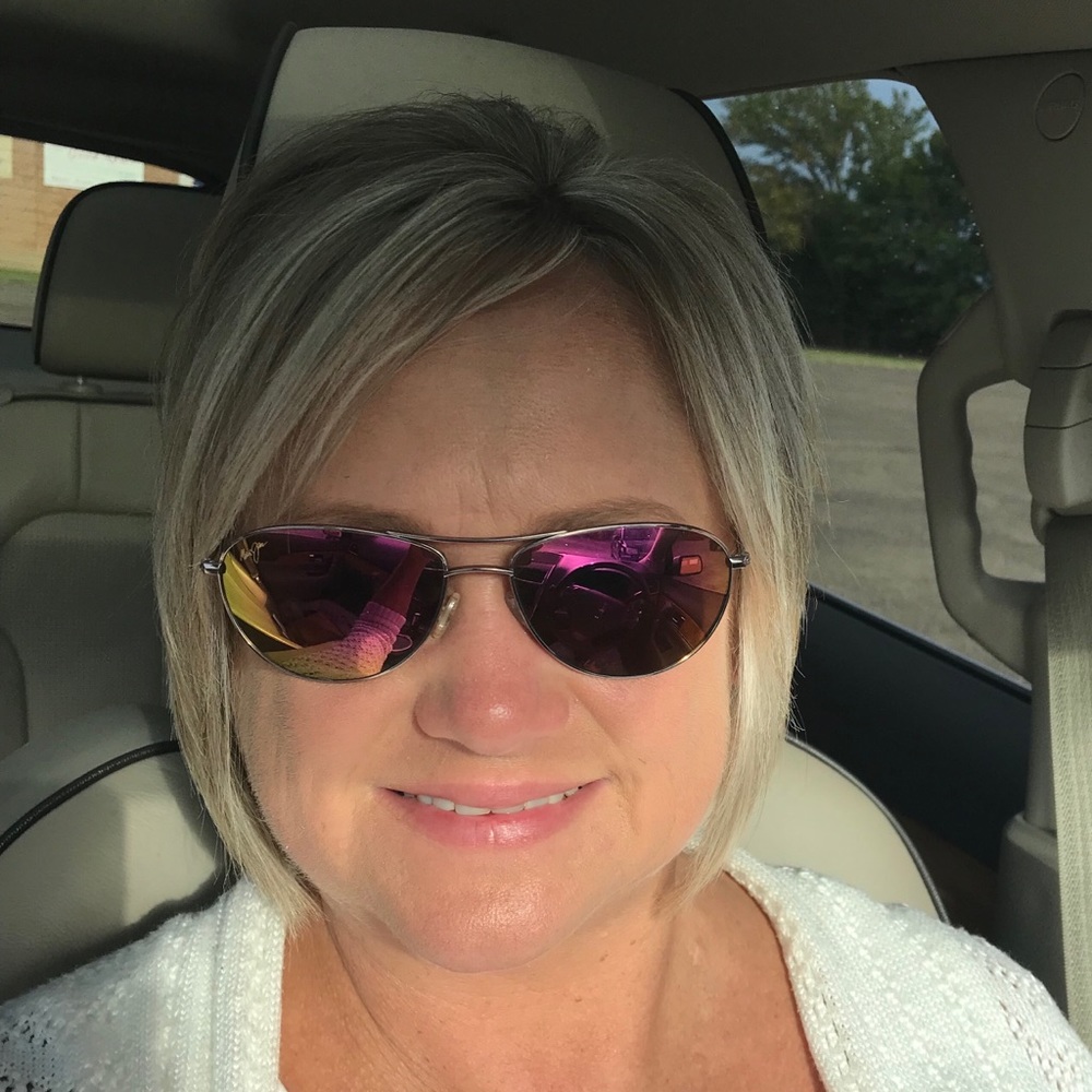 Meet your Posher, Nancy